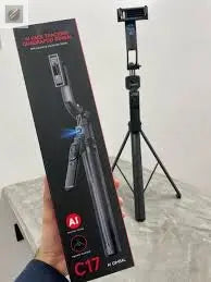 Focus Pro 360 C17 – Trépied & Perche à Selfie avec suivi automatique IA